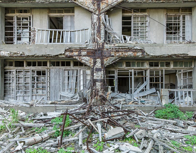 Hashima Island Photographs by Andrew Meredith Photography - Apartments Photograph 20